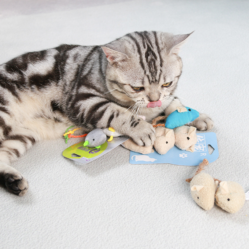Giocattolo per Gatti: Topo di  - Catnip Interactive Plush Mouse recensione e prezzo